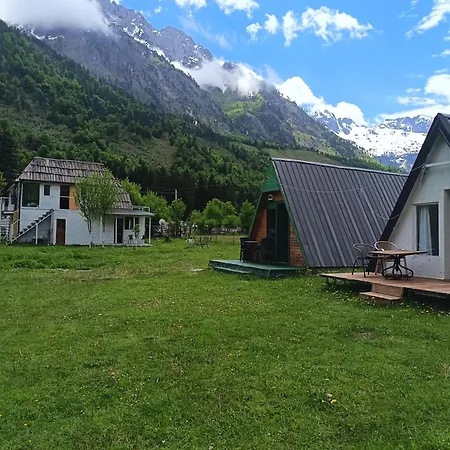 Pensjonat 2 *
